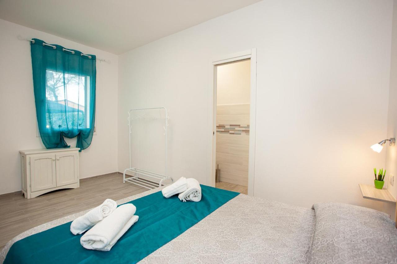 Camere Tirreno 1 San Teodoro  Exterior photo